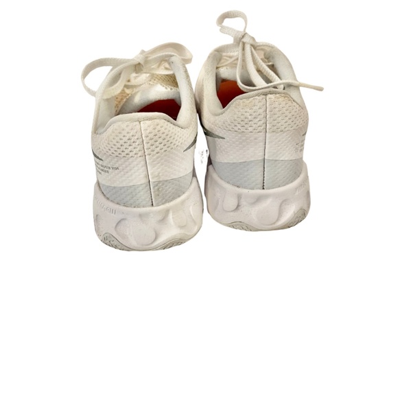 Nike Renew Ride 2 Womens Running Casual Shoe White Cu3508-105 Size 7.5 - Picture 2 of 5